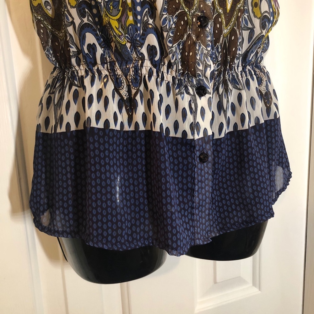 M Romeo & Juliet Sheer Ruffle Blouse - Picture 3 of 8